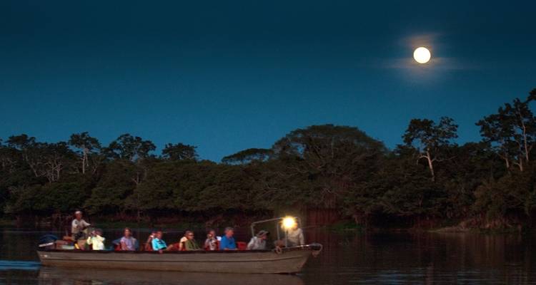 4 Days Peruvian Amazon Cruise - LimaTours 8