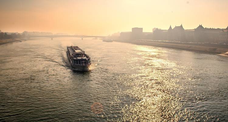 5 Days of Magic in Budapest - STM Tours LLC 1