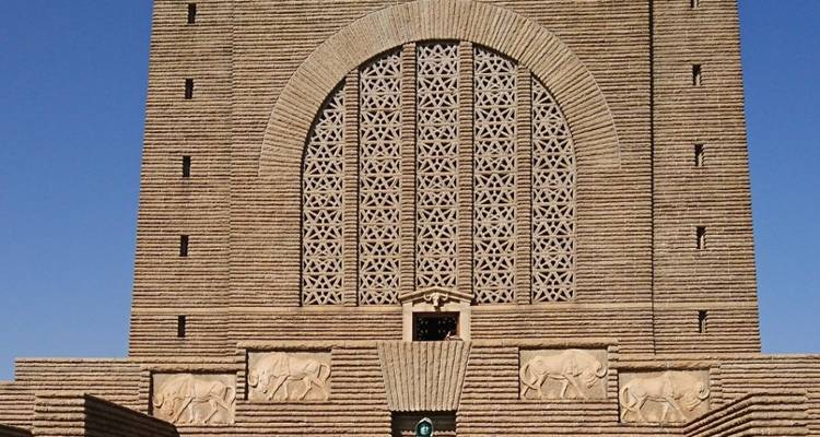 ½-Day Pretoria City Tour - Knap Tours Limited 3