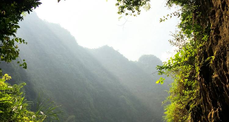 Ninh Binh - Hoa Lu - Trang An complex Day tour - Wonderscape Travel 6