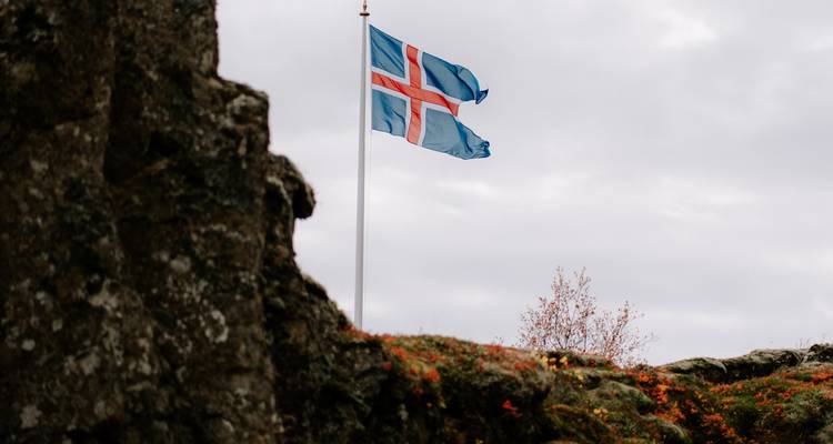 Eternal Nights, Endless Love: Reykjavík for Two - Worldee 7
