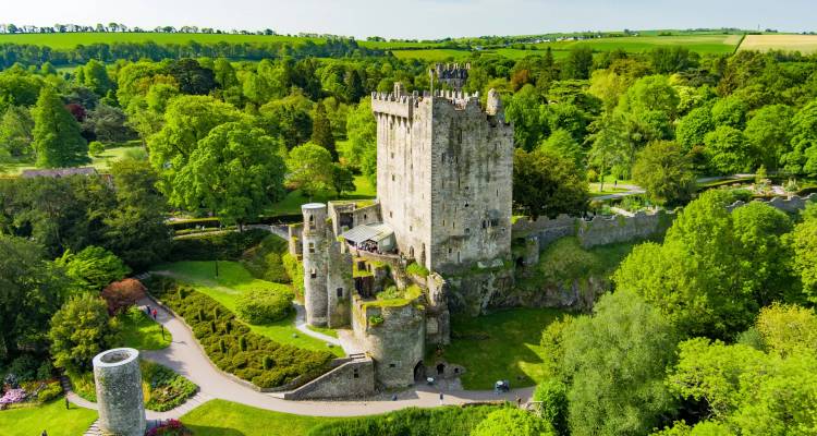 Kisses & Cork, Romance in Ireland’s Rebel City - Worldee 7