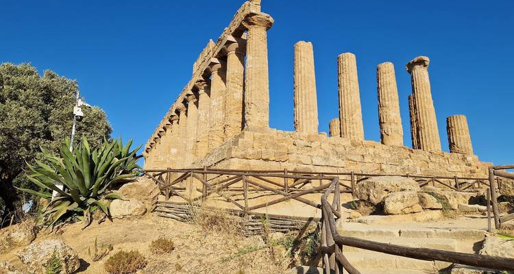 Sicilian Adventure: Volcanoes, Sea and Hidden Treasures - Worldee 5