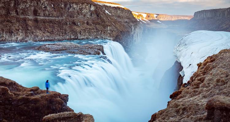 Whale Watchers & Puffin Chasers: A 5-Day Icelandic Funventure - Worldee 9