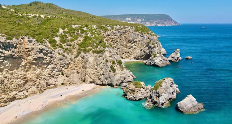 An adventurous walking expedition into the heart of Arrábida - Worldee 8