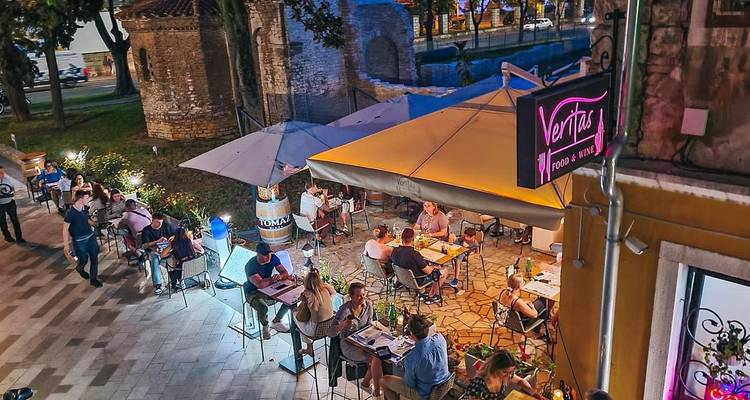 Pula: Beaches and Gladiators - Worldee 5