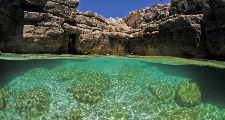 Pula: Beaches and Gladiators - Worldee 4