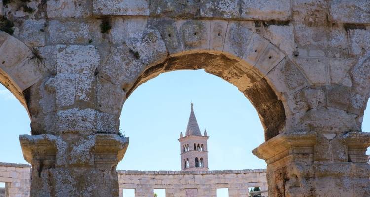 Pula: Beaches and Gladiators - Worldee 7