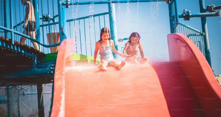 Family Fun on the Costa Blanca: Benidorm & Alicante - Worldee 1