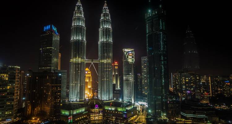 City to Serenity: 9-Day Malaysian Discovery - East Gate Tours LTD 1