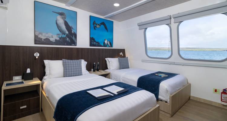 Natural Paradise Galapagos Yacht - 8 days B - Royal Galapagos 5