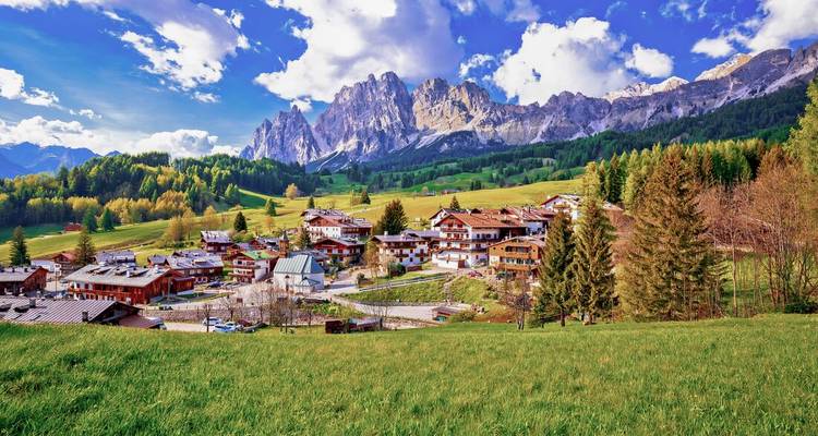 Premium Walking & Hiking in the Italian Dolomites - Intrepid Premium 10