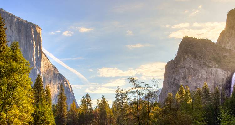 Morning light on Yosemite Valley with El Capitan.