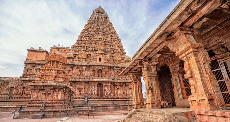 The Brihadeeswarar Temple in Thanjavur with its monumental architecture.