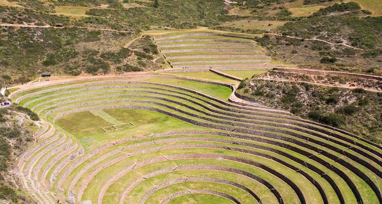 Terrasvormige landbouwvelden, bekend als Moray, in Peru.