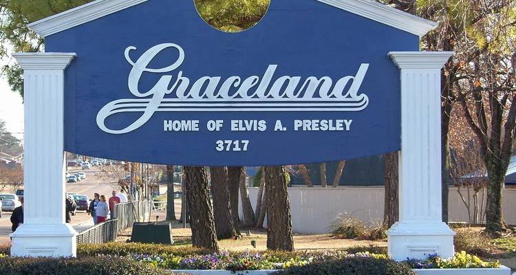 Panneau pour Graceland, demeure d'Elvis Presley.