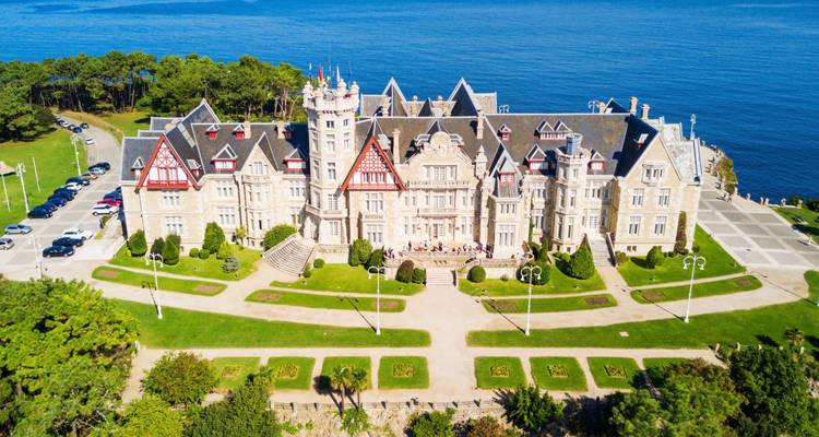 Vista aérea del Palacio de la Magdalena en Santander.