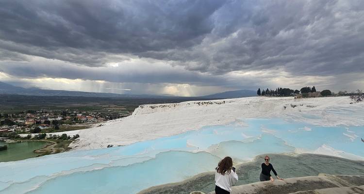 Scenic view of Pamukkale thermal terraces with clouds