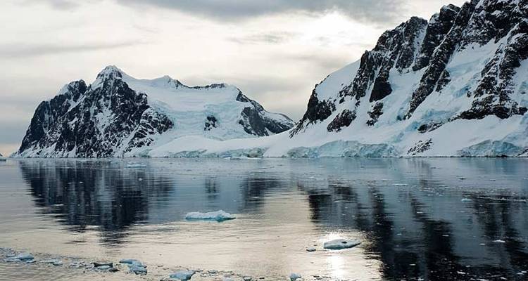 Crossing the Circle: Southern Expedition, Operated by Quark - Exodus Adventure Travels 3