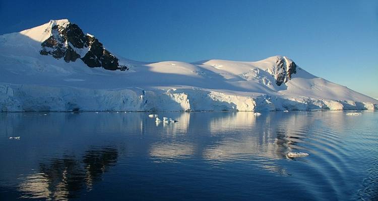Antarctic Express : Survolez le Drake, exploité par Quark - Exodus Adventure Travels 10