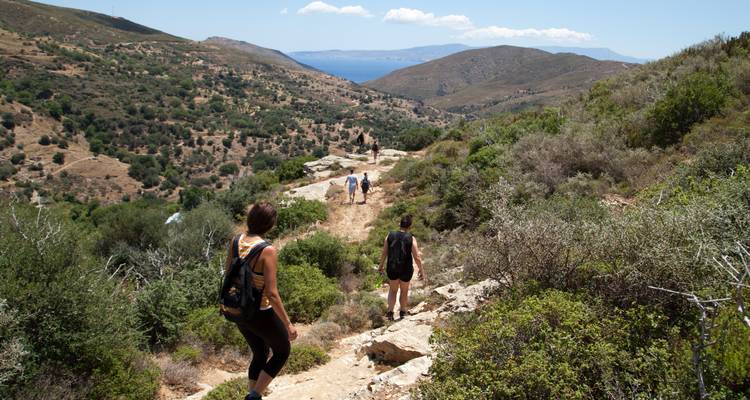 Montañas y pueblos de Eubea - Exodus Adventure Travels 9