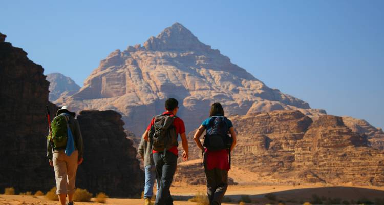 Circuito a Petra y Wadi Rum - Exodus Adventure Travels 9