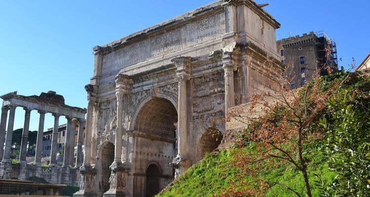 Arc antique de Titus dans le Forum romain, Rome.