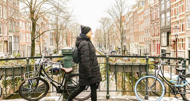 Amsterdam for Christmas - Contiki 3