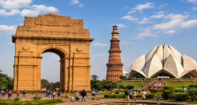 Composite image of India Gate, Qutub Minar and Lotus Temple set against a bright blue sky.
Composite-Bild des India Gate, des Qutub Minar und des Lotus-Tempels vor einem strahlend blauen Himmel.