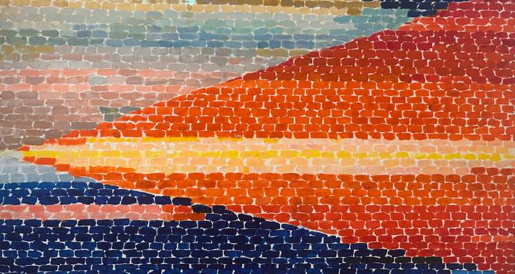 Œuvre d'art abstraite composée de petits carrés colorés formant des formes triangulaires.