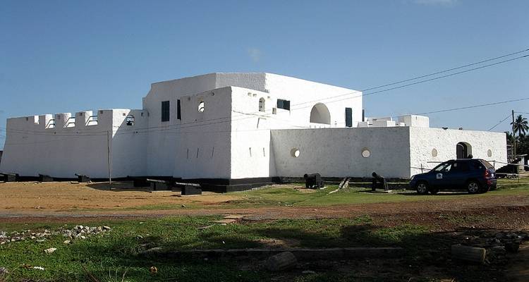 Forts et châteaux : Fenêtres sur le passé colonial du Ghana - Landtours Ghana Ltd. 1
