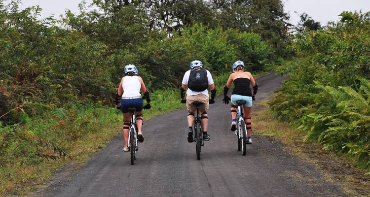 5 días en las Islas Galápagos más Bicicleta, Kayak, Senderismo y Esnórquel - Nature Galapagos & Ecuador 1