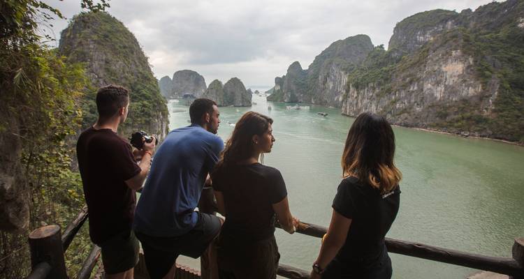 Vietnam : Villes historiques et croisière dans la baie d'Halong - G Adventures 2