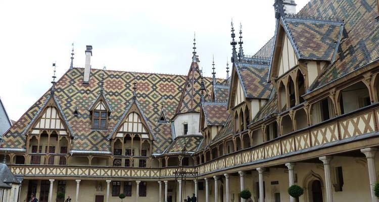 Burgundy : Beaune and Beyond - Discover France Adventures 3