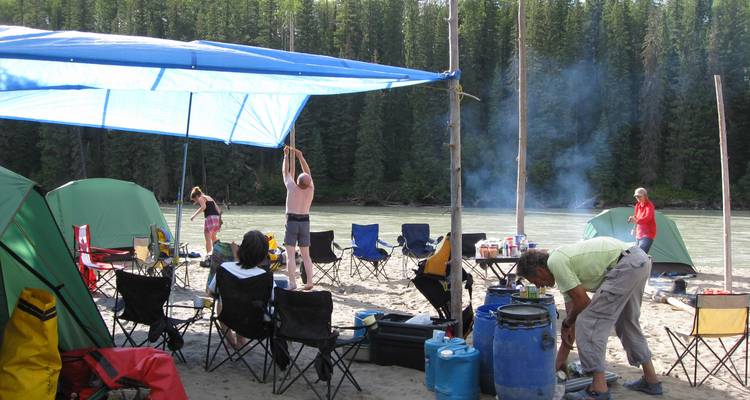 Senderismo y canotaje - mezcla de hotel y campamento - Timberwolf Tours Ltd. 7
