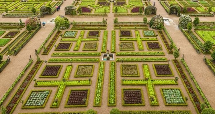 Loire Valley Castles Deluxe - Discover France Adventures 6