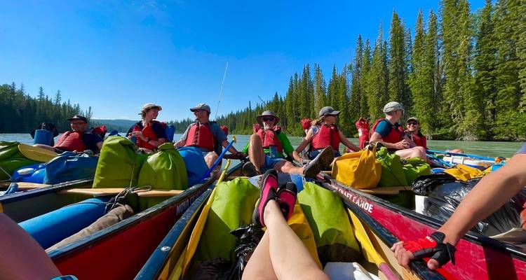 Excursion en canoë sur la rivière Athabasca en Alberta, Canada - Timberwolf Tours Ltd. 9