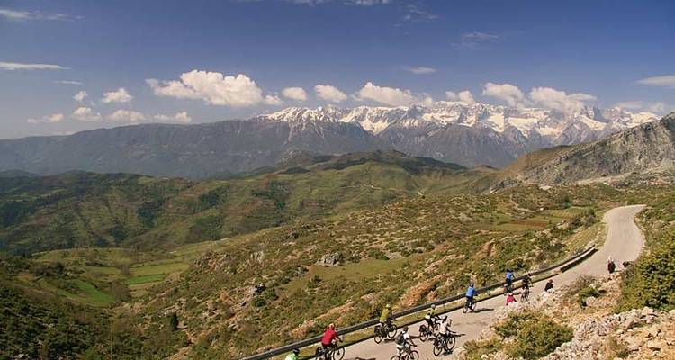 Cyclisme en Albanie - Exodus Adventure Travels 10