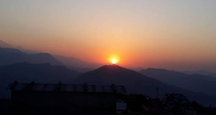 Circuit culturel au Népal et Rafting, Safari, Pokhara et Trek combinée à Sarangkot - Manakamana Treks & Expedition Pvt. Ltd. 4