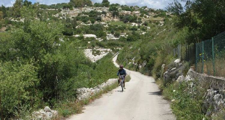 Cycling in Sicily - Exodus Adventure Travels 9