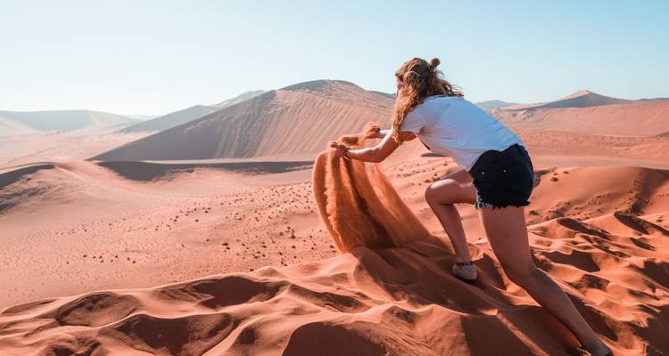 11-day Namibia to Cape Town (Camping) - Acacia Adventure Holidays 3