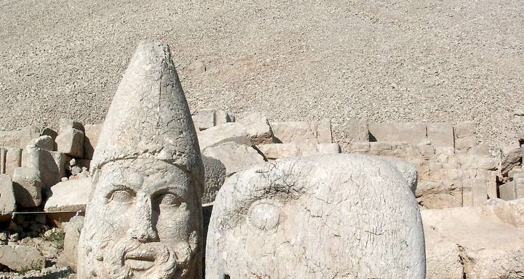 Estambul a Nemrut y Gobekli Tepe circuito privado de 3 días - Alaturka Turkey – Tours & Blue Cruises 1