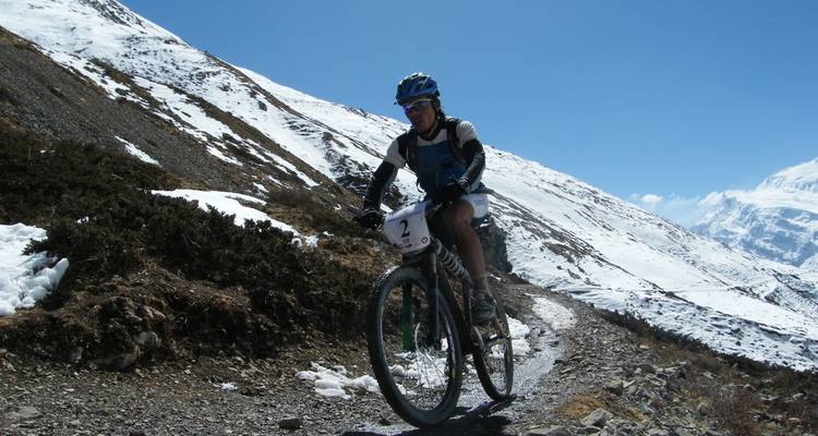 Circuito del Annapurna en bicicleta - Ace the Himalaya 7