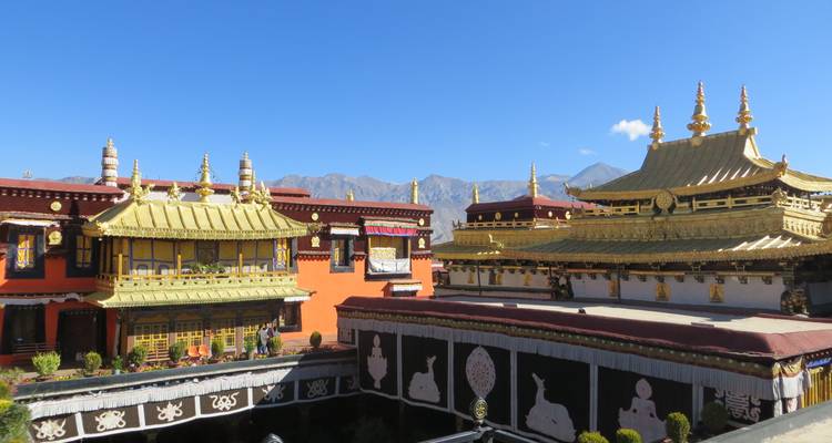 Bhutan, Nepal and Tibet Tour - Himalayan Glacier Adventure and Travel Company 4