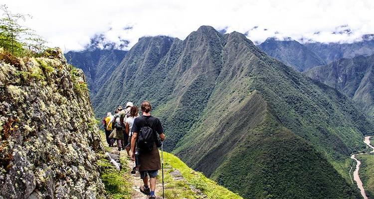 Trek express sur le Chemin Inca jusqu'au Machu Picchu 3D/2N - Départ du Trek le jour 2 - Bamba Travel 4