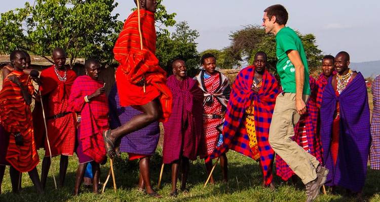 Masai Mara Interactive & Lake Nakuru Safari 4D/3N - Bamba Travel 9