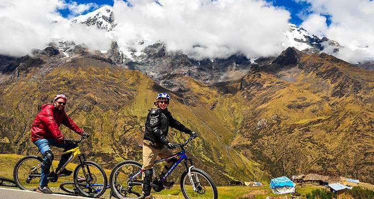 Trek dans la jungle inca jusqu'au Machu Picchu 4J/3N (vélo, tyrolienne et rafting) - Bamba Travel 1