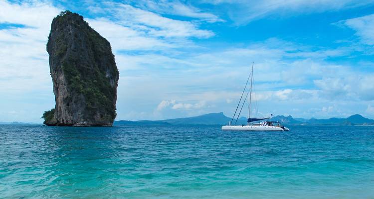 Sailing Thailand - Ko Phi Phi to Phuket - G Adventures 2