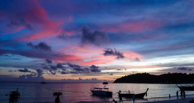 Pase de viaje de Bangkok a Phuket - Bamba Travel 4