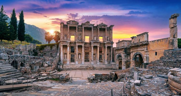 Amazing Turkey by Gulet (5 Star Hotels) - Travel Talk 2